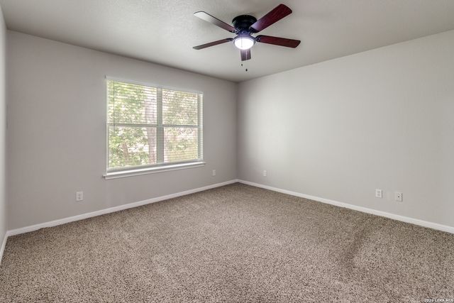 2242 Eastman, New Braunfels, TX 78130
