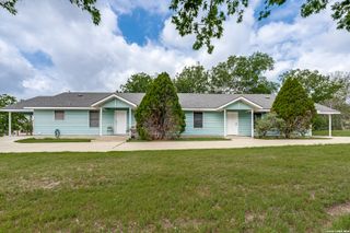 2242 Eastman, New Braunfels, TX 78130
