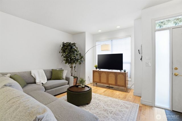 9008 NE 54th Street #J39, Vancouver, WA 98662