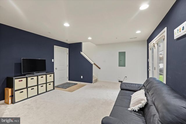 154 MERCER CT, Fairless Hills, PA 19030
