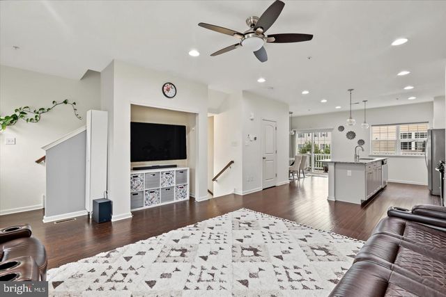 154 MERCER CT, Fairless Hills, PA 19030