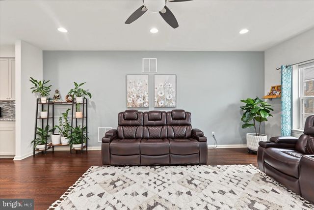 154 MERCER CT, Fairless Hills, PA 19030