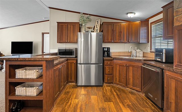 727 Hcr 2452 N, Hillsboro, TX 76645