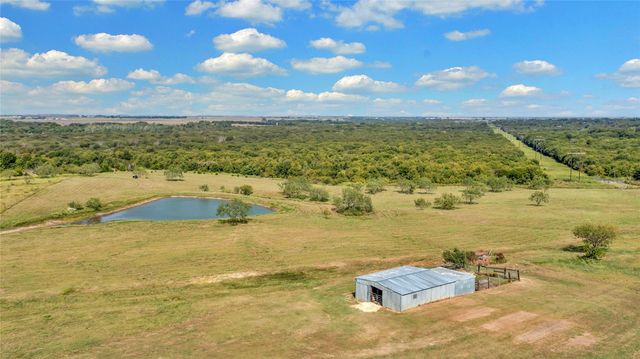 727 Hcr 2452 N, Hillsboro, TX 76645