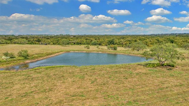 727 Hcr 2452 N, Hillsboro, TX 76645