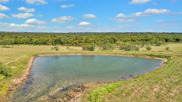 727 Hcr 2452 N, Hillsboro, TX 76645