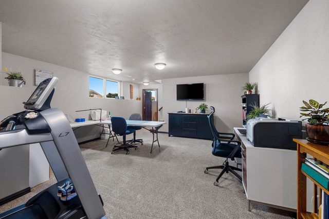 5560 N PROVIDENCE AVENUE, Appleton, WI 54913