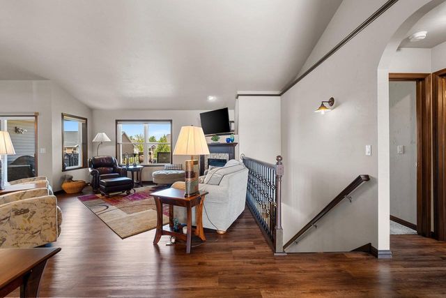5560 N PROVIDENCE AVENUE, Appleton, WI 54913