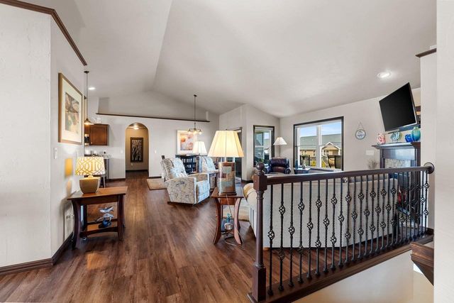 5560 N PROVIDENCE AVENUE, Appleton, WI 54913