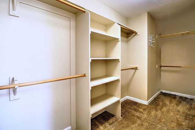 417 Stanford Avenue, Medford, OR 97504