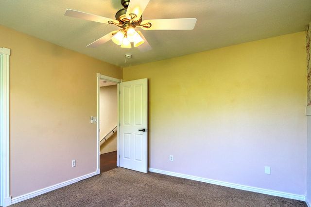 417 Stanford Avenue, Medford, OR 97504