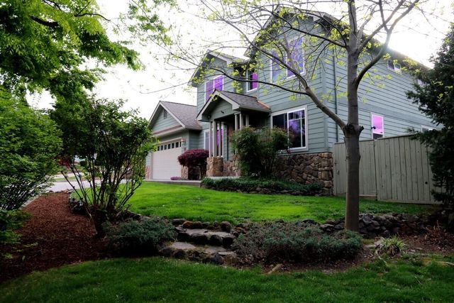 417 Stanford Avenue, Medford, OR 97504