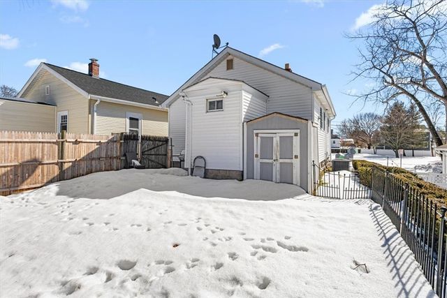 30 Packard Avenue, North Providence, RI 02911