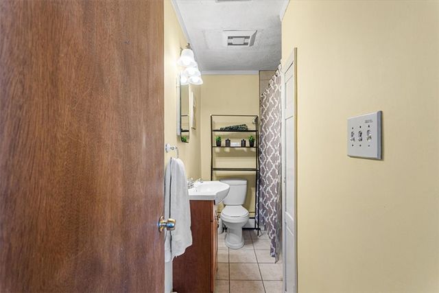 30 Packard Avenue, North Providence, RI 02911