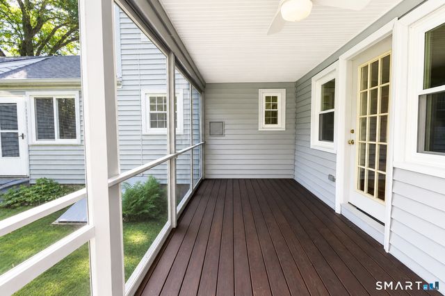 24 Sandhurst Drive, West Hartford, CT 06107