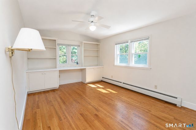 24 Sandhurst Drive, West Hartford, CT 06107