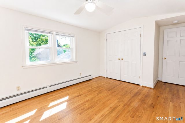 24 Sandhurst Drive, West Hartford, CT 06107