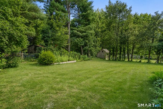 24 Sandhurst Drive, West Hartford, CT 06107