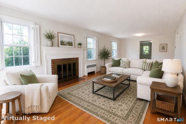 24 Sandhurst Drive, West Hartford, CT 06107