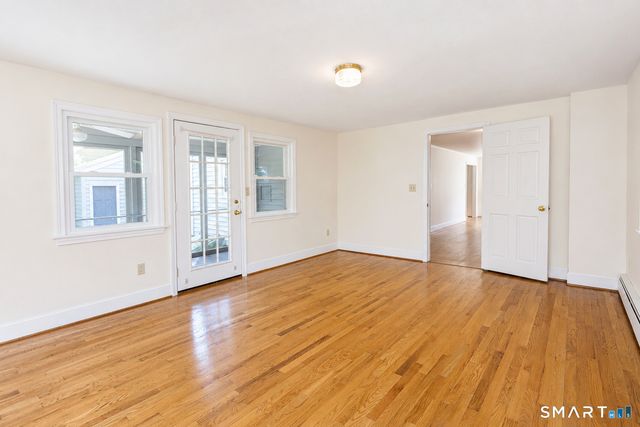 24 Sandhurst Drive, West Hartford, CT 06107