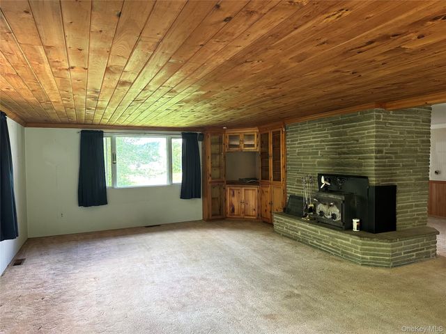 818 Methol Road, Roscoe, NY 12776