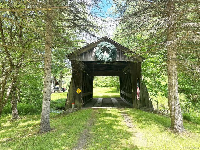 818 Methol Road, Roscoe, NY 12776