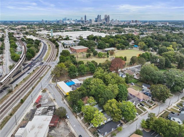 898 Allene SW Avenue, Atlanta, GA 30310