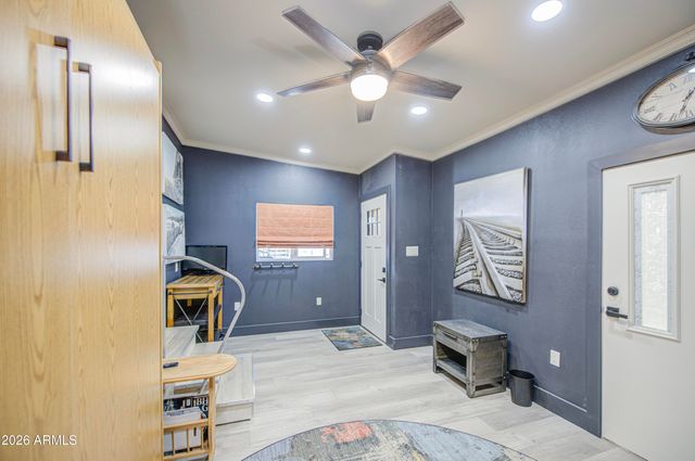 7750 E BROADWAY Road 724, Mesa, AZ 85208