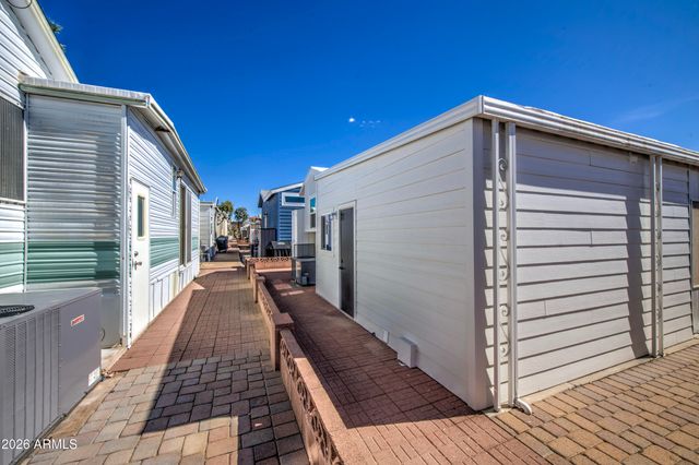 7750 E BROADWAY Road 724, Mesa, AZ 85208