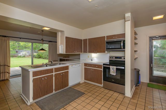 3320 Allendale Place, Montgomery, AL 36111