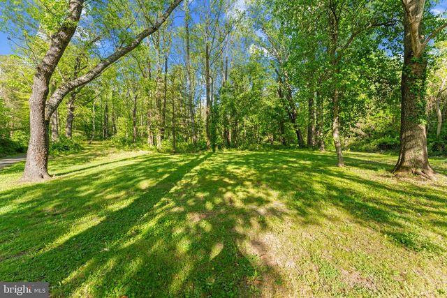 4705 ENTERPRISE RD, Bowie, MD 20720