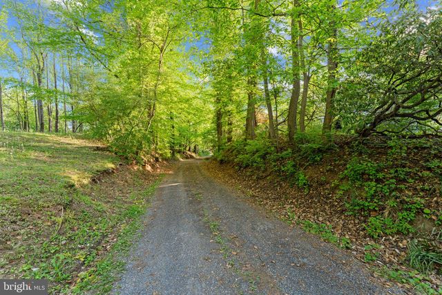 4705 ENTERPRISE RD, Bowie, MD 20720