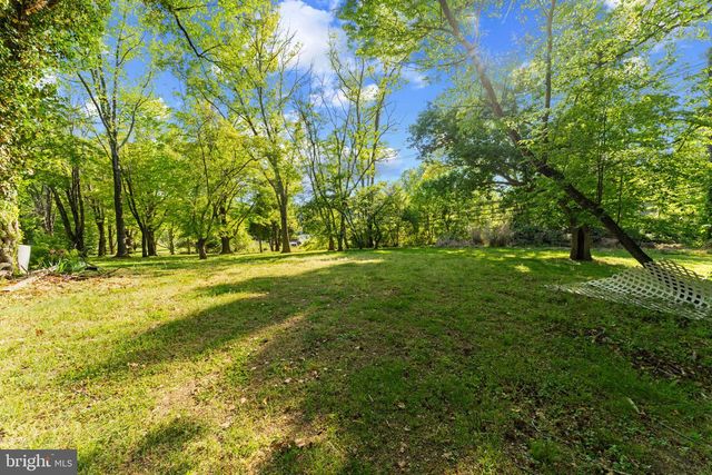 4705 ENTERPRISE RD, Bowie, MD 20720