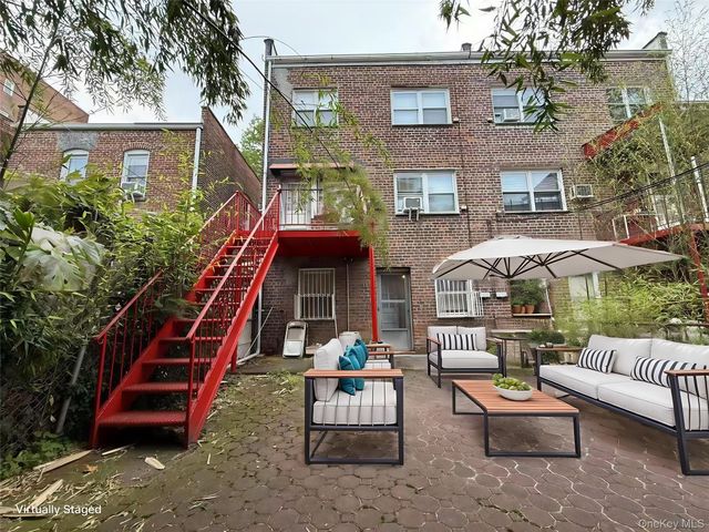 51-21 Goldsmith Street, Elmhurst, NY 11373