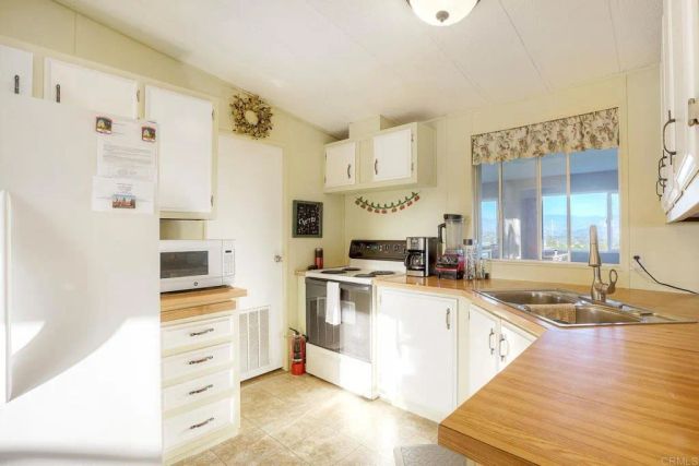 4010 Calle De Sueno, Fallbrook, CA 92028