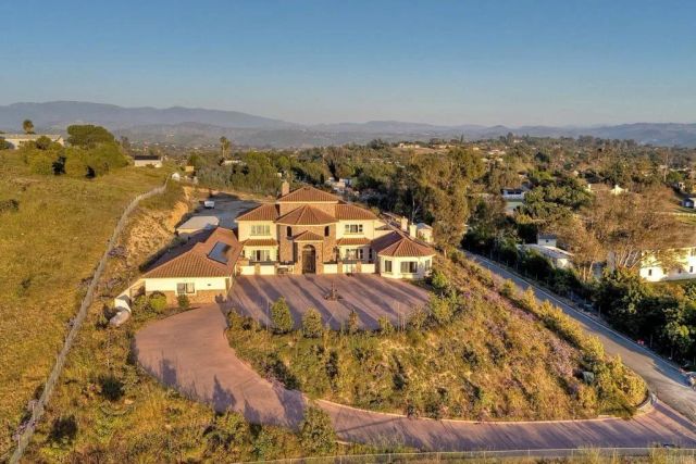 4010 Calle De Sueno, Fallbrook, CA 92028