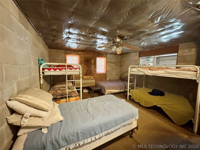 275 N BK 1500 Road, Stigler, OK 74462