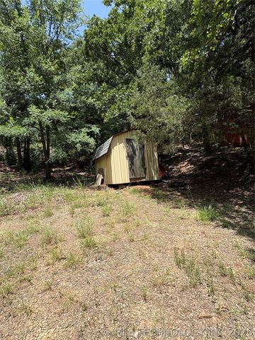 275 N BK 1500 Road, Stigler, OK 74462