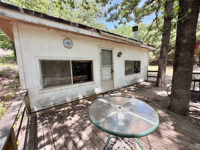 275 N BK 1500 Road, Stigler, OK 74462