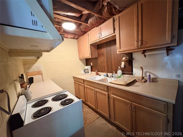 275 N BK 1500 Road, Stigler, OK 74462