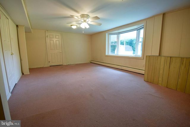 411 SHARP AVE, Glenolden, PA 19036
