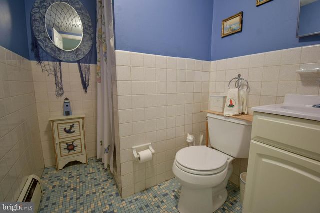 411 SHARP AVE, Glenolden, PA 19036