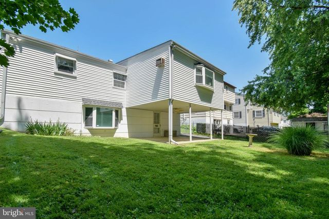 411 SHARP AVE, Glenolden, PA 19036