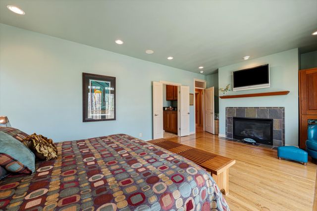1050 Moonlit Meadow Ln, Greenbrier, TN 37073