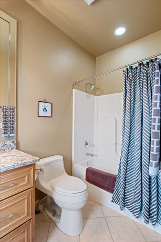1050 Moonlit Meadow Ln, Greenbrier, TN 37073