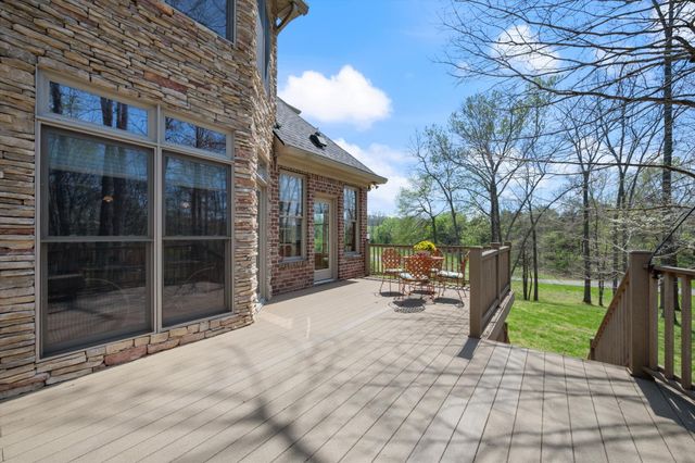 1050 Moonlit Meadow Ln, Greenbrier, TN 37073