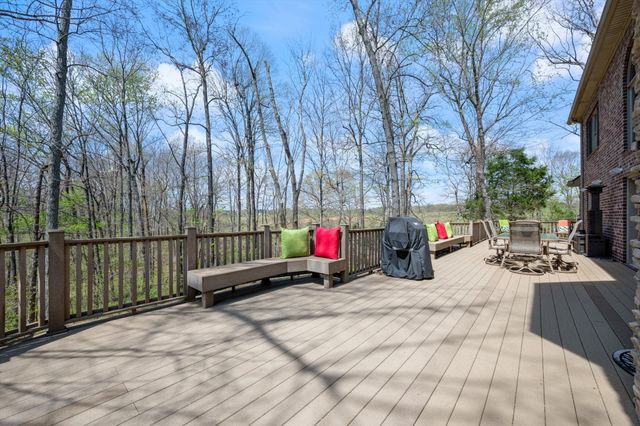1050 Moonlit Meadow Ln, Greenbrier, TN 37073