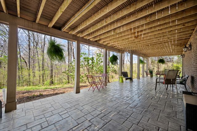 1050 Moonlit Meadow Ln, Greenbrier, TN 37073