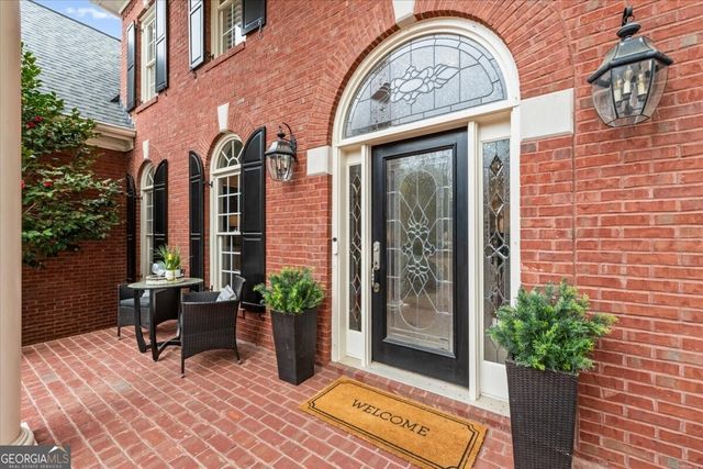 210 Ansley Close, Roswell, GA 30075