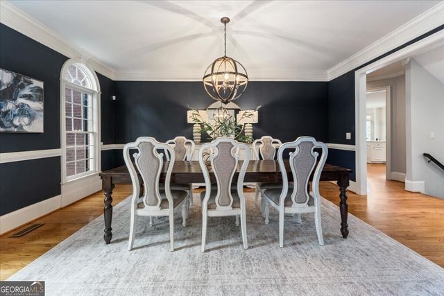 210 Ansley Close, Roswell, GA 30075